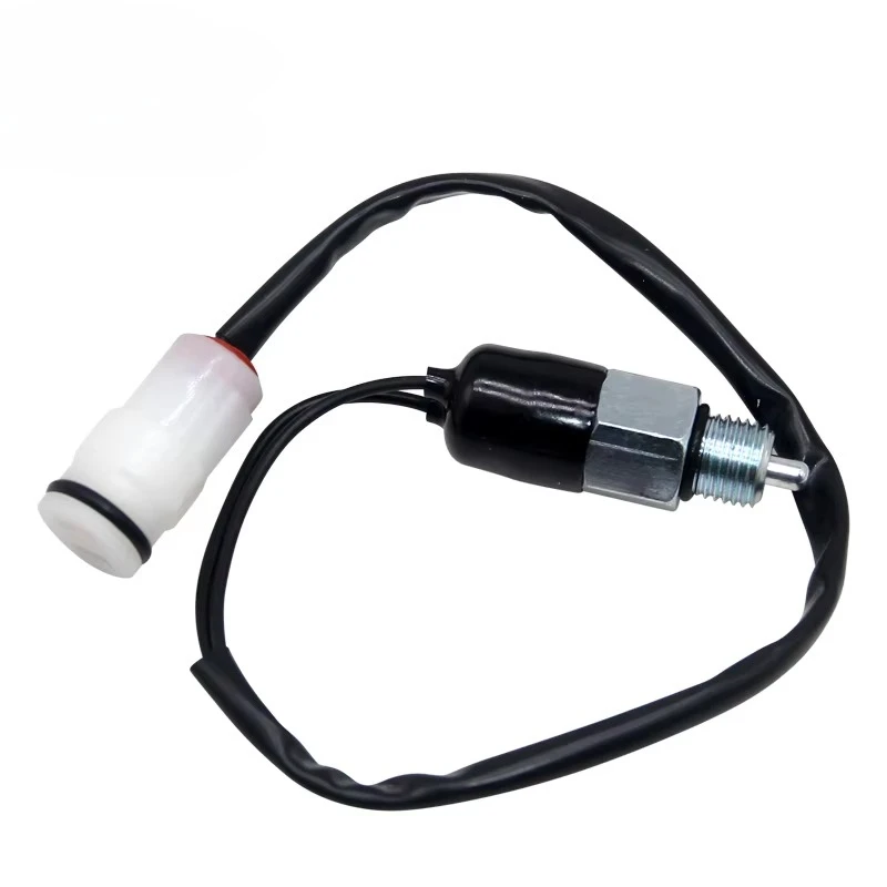 

37610-84100-000 5pcs Car Engines Reversing Light Switch for SUZUKI OEM 37610-84100 3761084100 High Quality Accesorios Para Auto