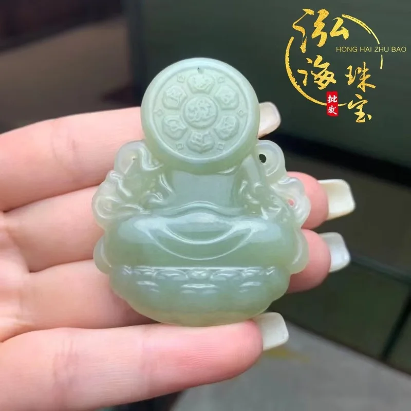 Hetai Jade Qinghai Material Yellow Wealth God Pendant Is Delicate In Texture, Fashionable And Versatile