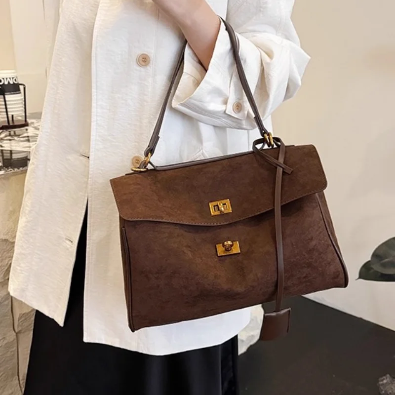 

Brand Women Tote Bag New Suede Lock Buckle Tote Bags Light Luxury High-end Square Bag Stylish Retro Large-capacity Commuter Bags