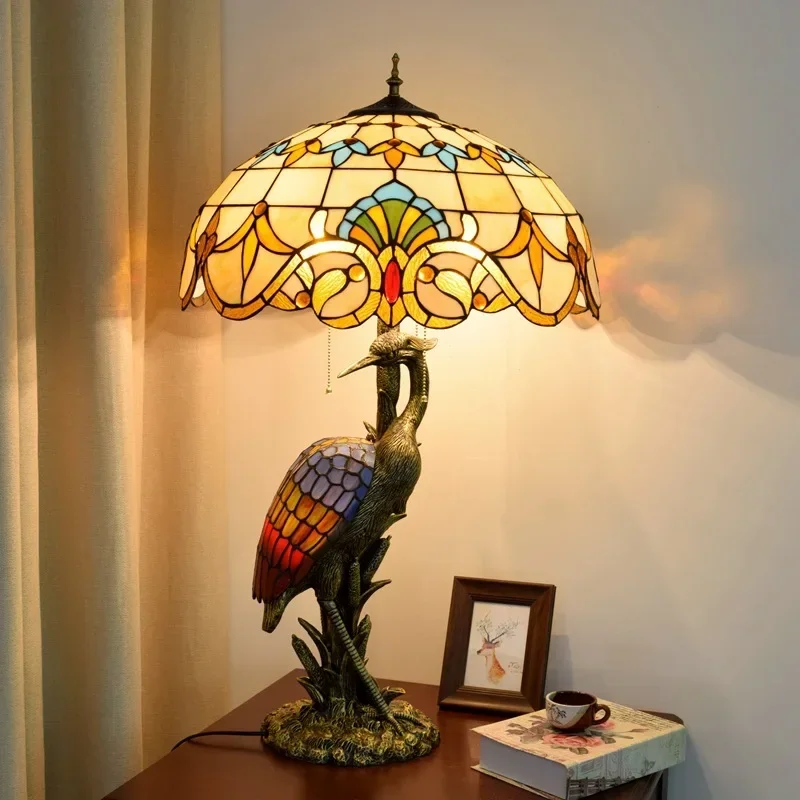 

Декоративное панно из витражного стекла в стиле Тиффани и барокко с изображением большого журавля для гостиной, столовой, отеля