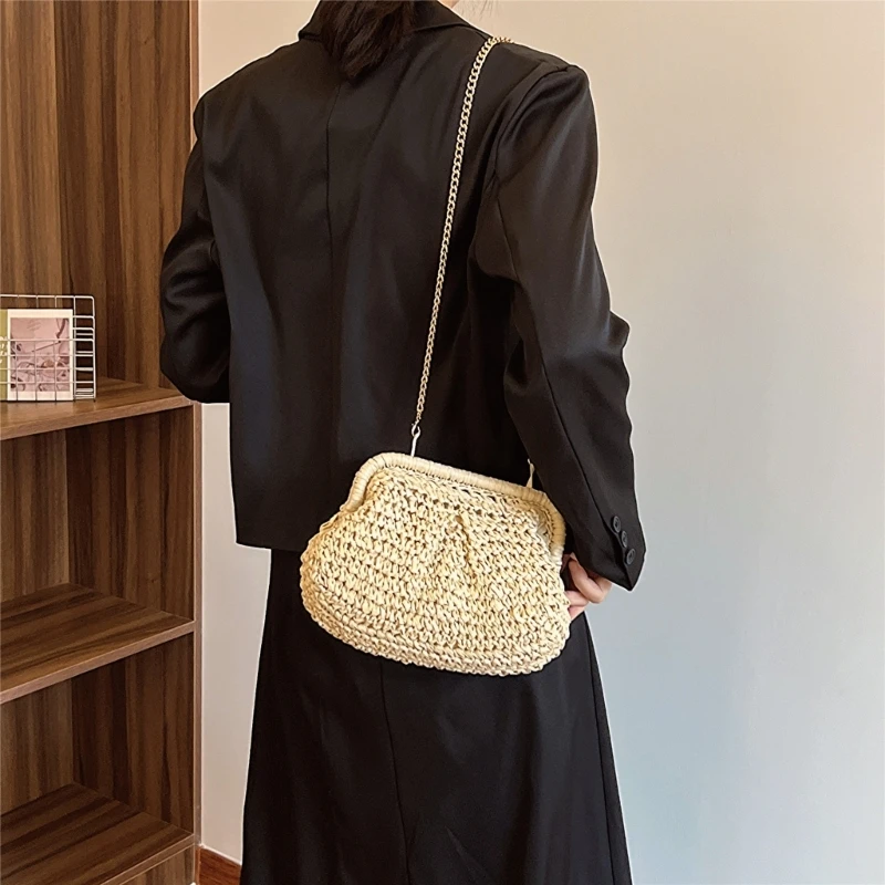 Beach Bags Crossbody Bag Casual Shoulder Bags for Girl Straw Woven Bag Large Capacity Woven Bag with Detachable Chain