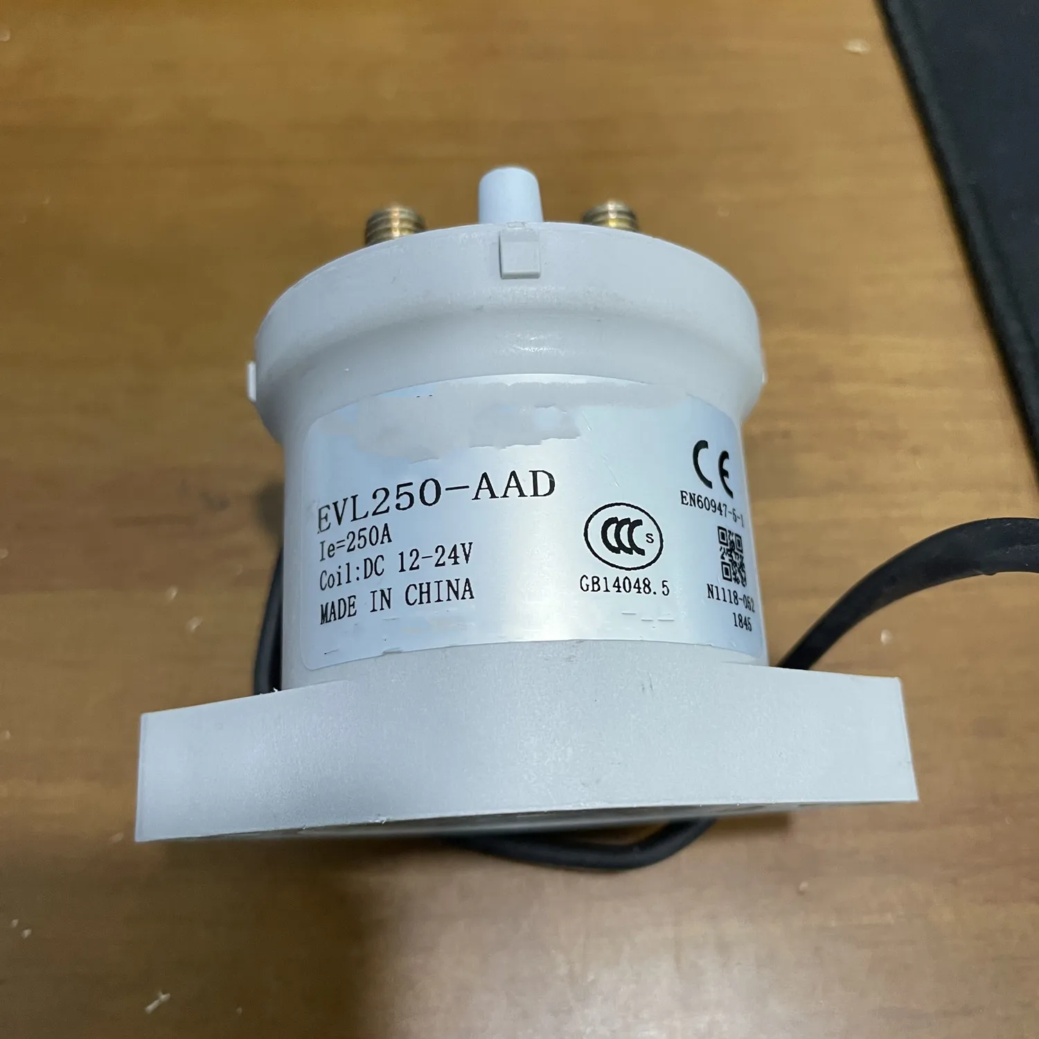 

EVL250-AAD high voltage DC relay contactor, new energy 12-24VDC 250A