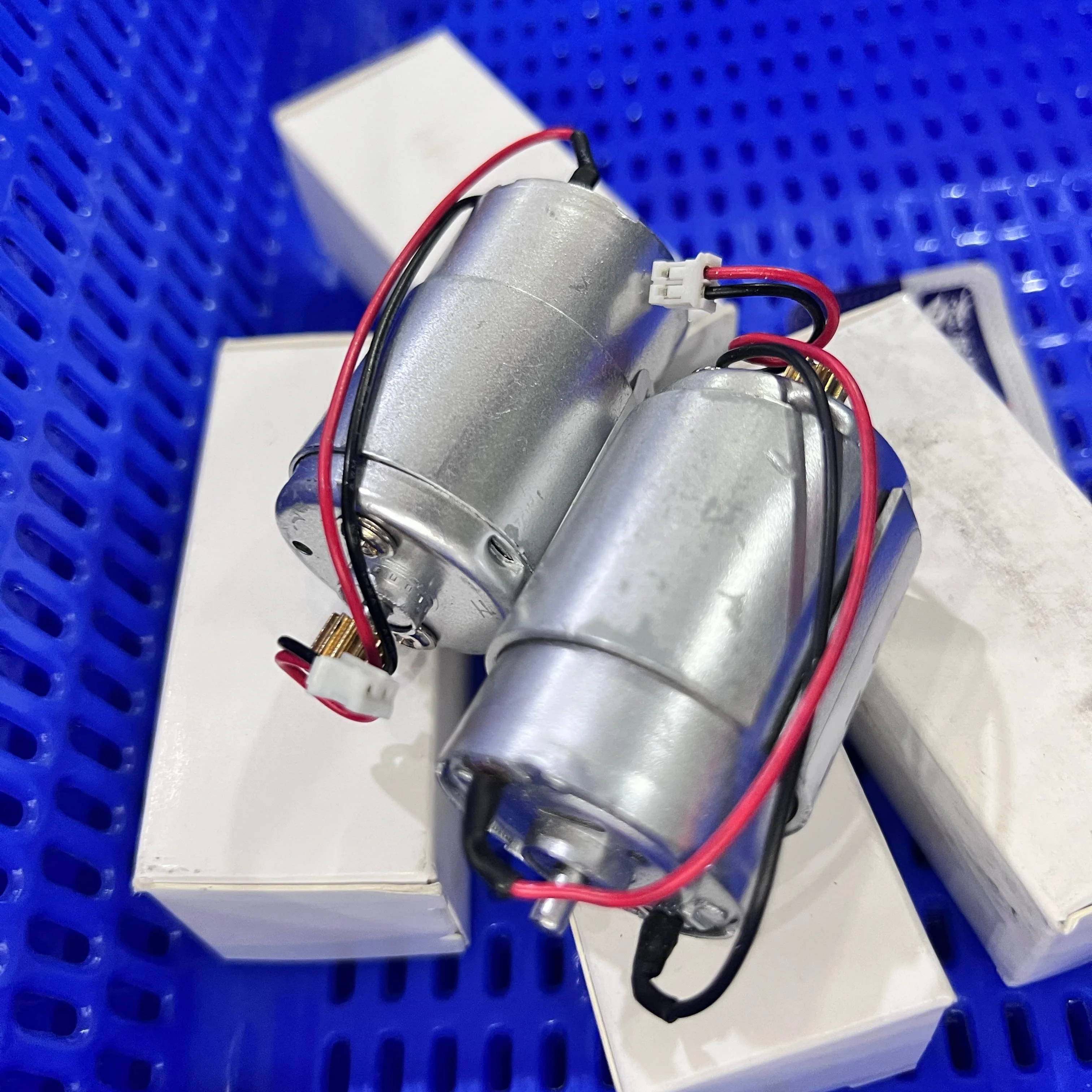 

1 шт. моторный чернильный насос DX2330 в сборе для использования в Ricoh DX 3440 3442 3443 3240 2330 2340 2430 2432 для Gestetner 6300 6301 6303 6143