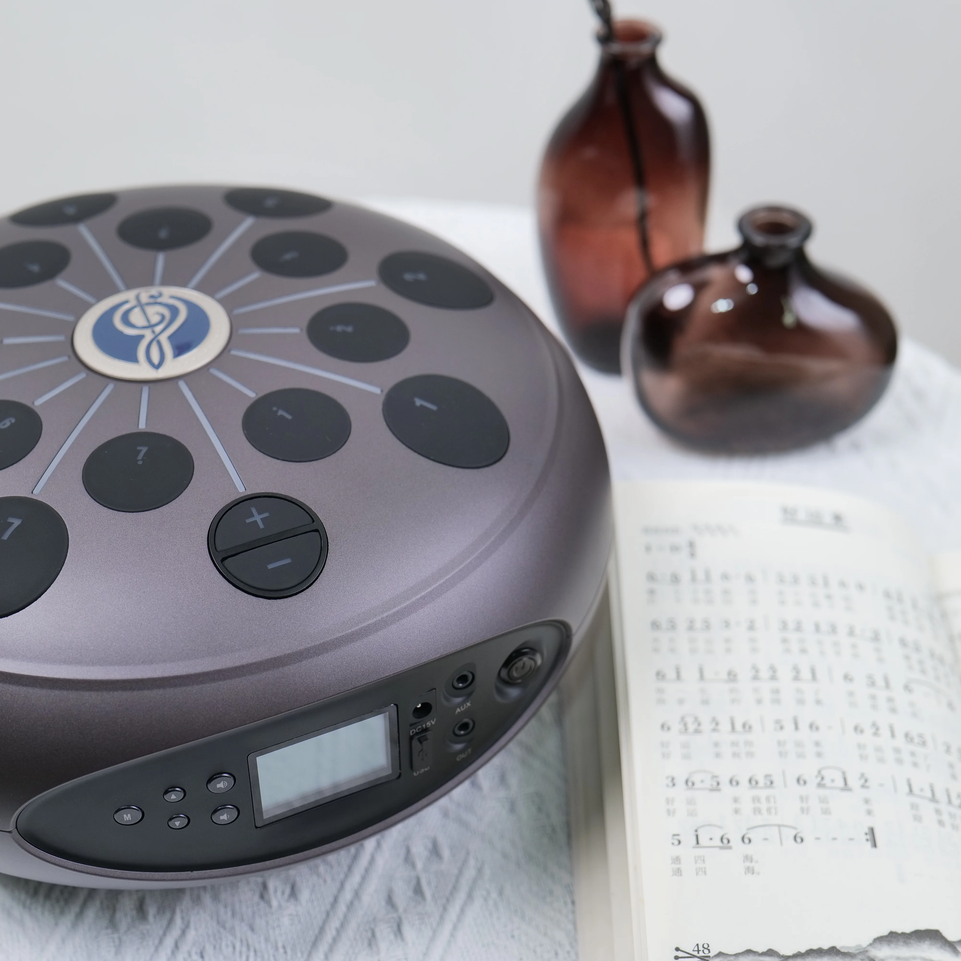 

3-in-1 Colorful Musical Scale Handpan Drum for 5.0 Speaker 8-Hour Battery Life Diverse Tones for Rain Drum Performance