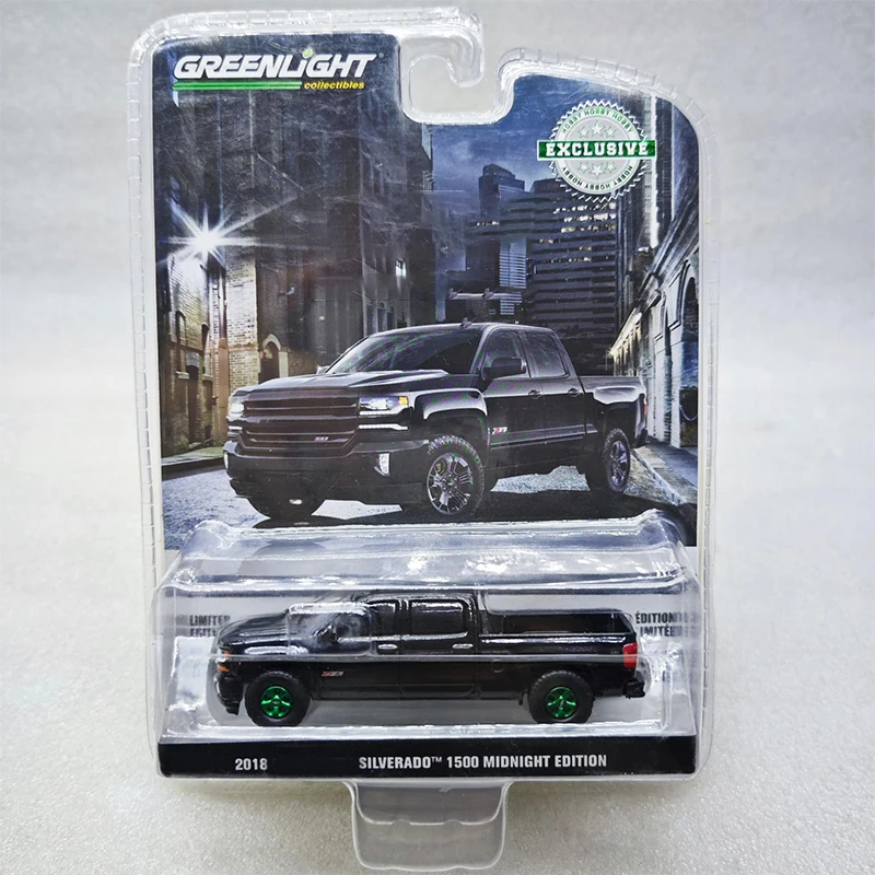 Greenlight 1:64 Silverado 1500 Midnight Edition Green Machine Series Alloy Diecast Casting Model Children Toys Collect Ornaments