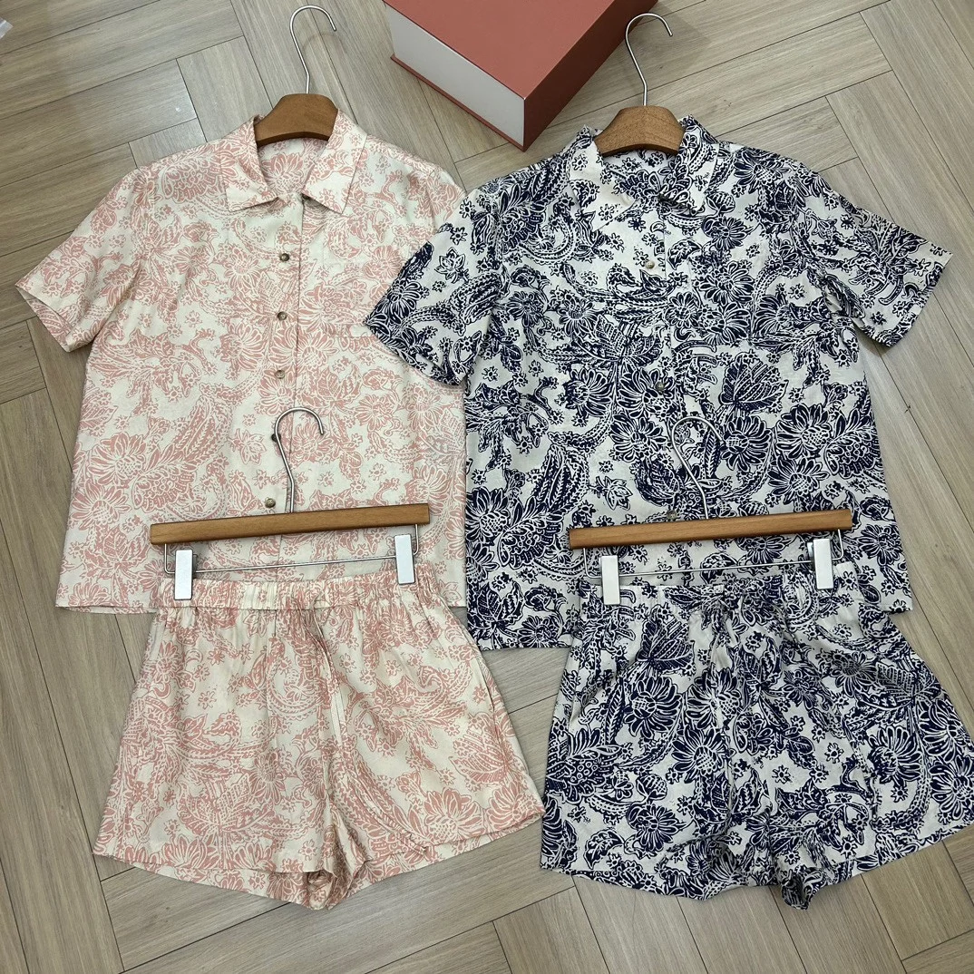 

Lp* Oriental Aesthetics Romantic Oriental Ink Painting Silk Print Old Money Holiday Style Casual Short-sleeved Shirt Shorts Suit