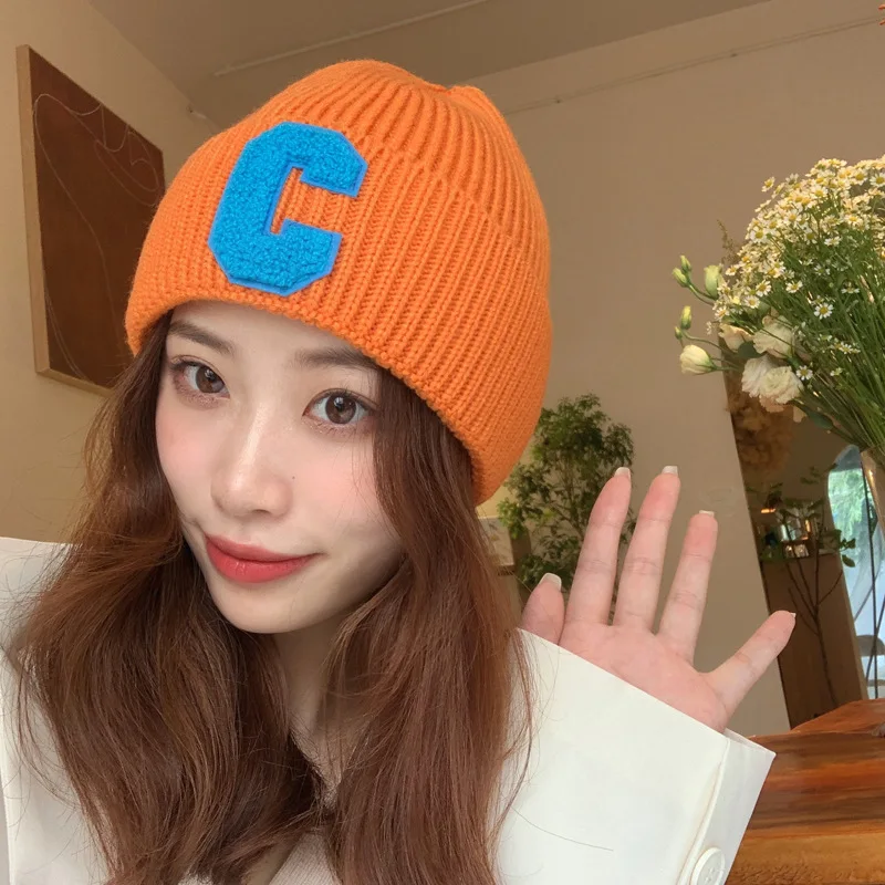 Version Of Simple Big C Letter Autumn Winter Hat Age Reduction Warm Ear Protection Knitted Cap Suitable For Both Men And Women