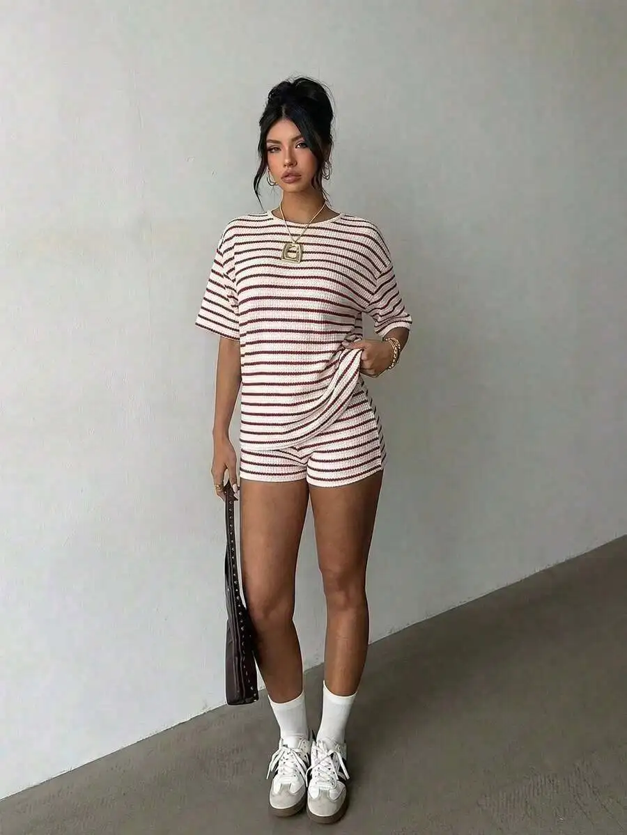 

Womens Striped Round Neck Short Sleeve T-Shirt And Elastic Waist Loose Shorts 2-Piece Set