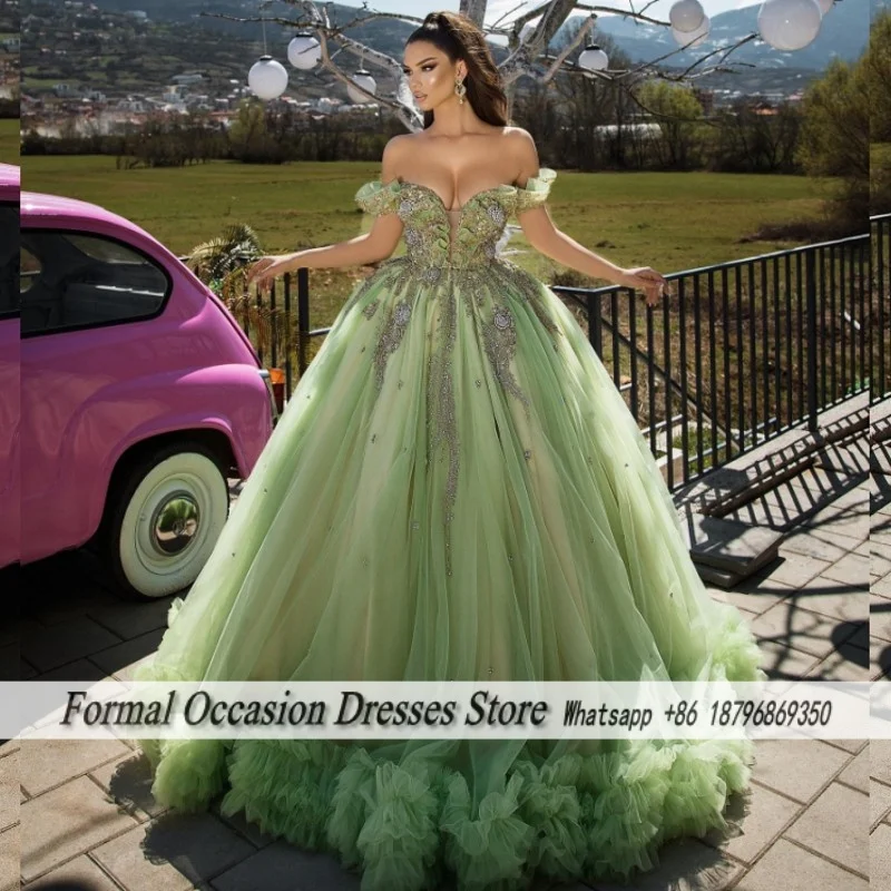 サガグリーンオフショルダーイブニングドレス絶妙なビーズアップリケフリルウエディングドレスウェディングパーティードレスコルセットカスタマイズ