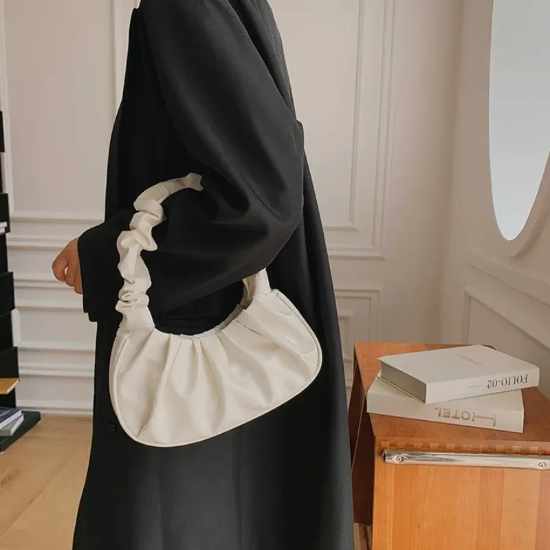 

Korean Version Solid Color Cloud Pleated Simple Underarm Bag, Sweet and Fashionable Single Shoulder Women's Bag