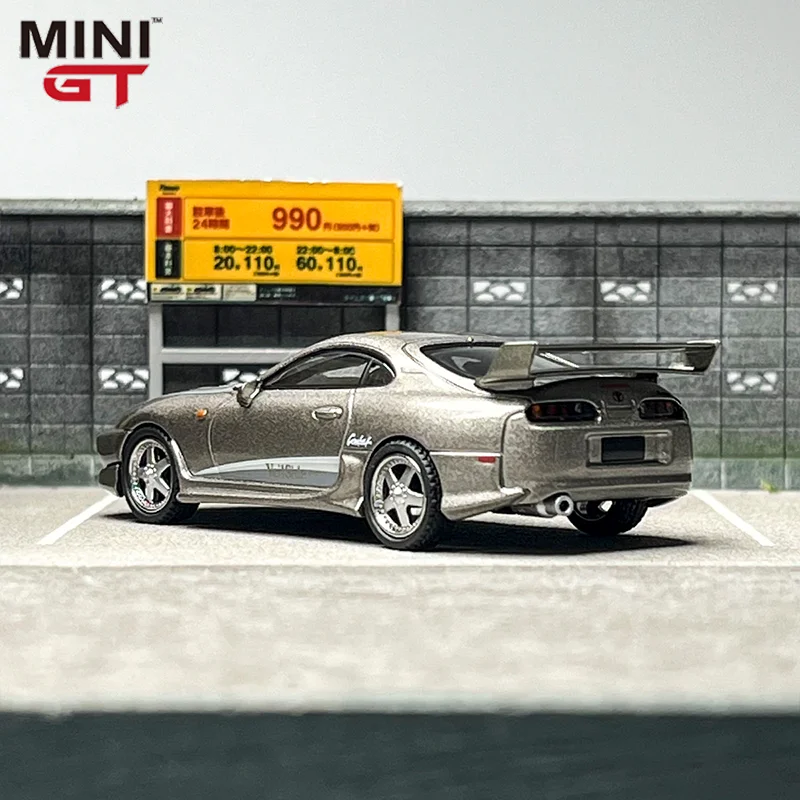 Nuevo en stock Minigt 1:64 # 978 Toyota Supra Veilside aleación modelo de coche fundido a presión juguetes coleccionables personalizados regalo adorno en miniatura