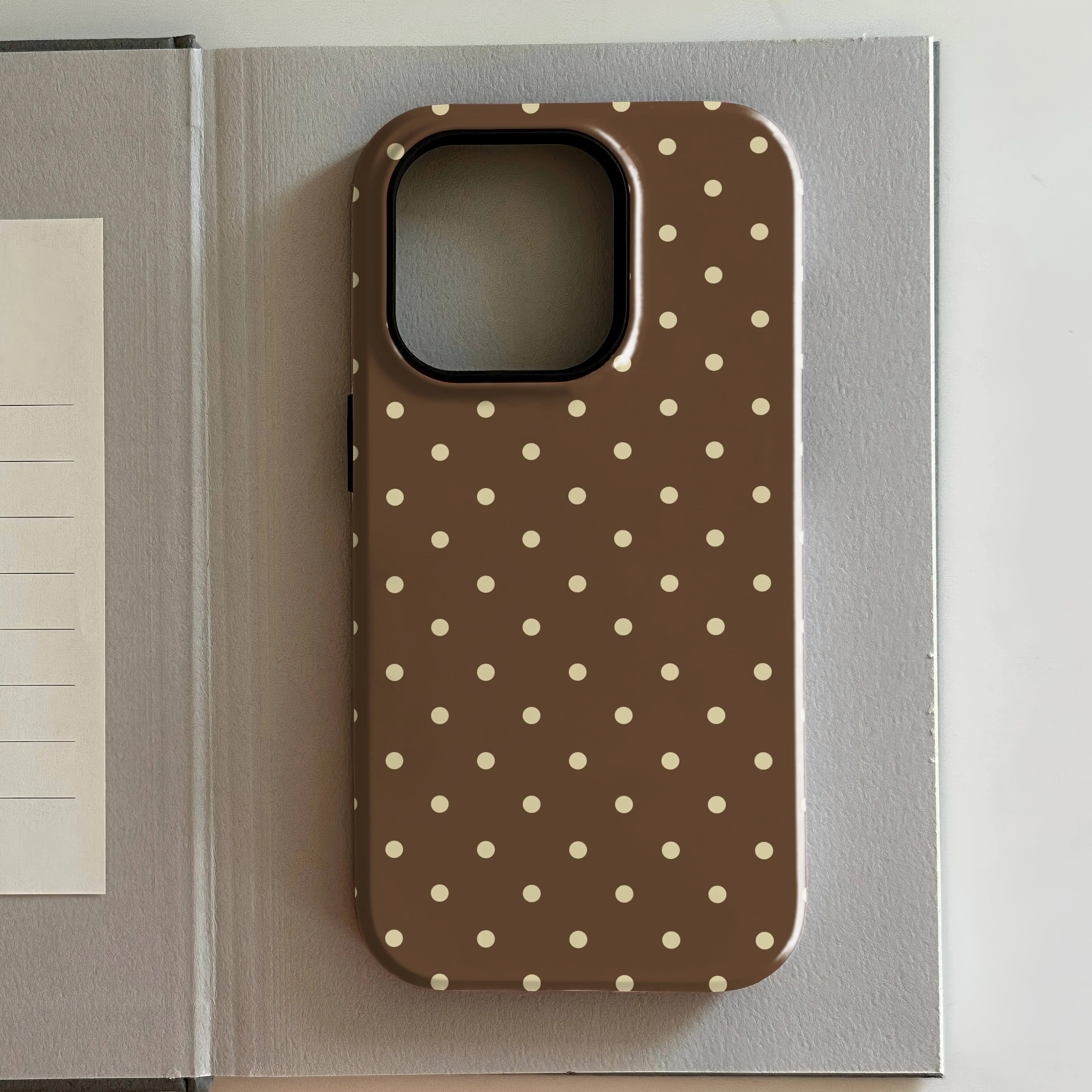 

luxury Ins Berry Dot Hot Phone Case for iPhone 17 16e 16 15 14 13 12 11 7 8 Air Pro Max Plus Luxury Double-layer Back Cover