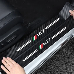 Placa de desgaste de umbral de puerta de coche, pegatinas protectoras de umbral de fibra de carbono para Alfa Romeo 147, tiras protectoras de Pedal de entrada de maletero con logotipo