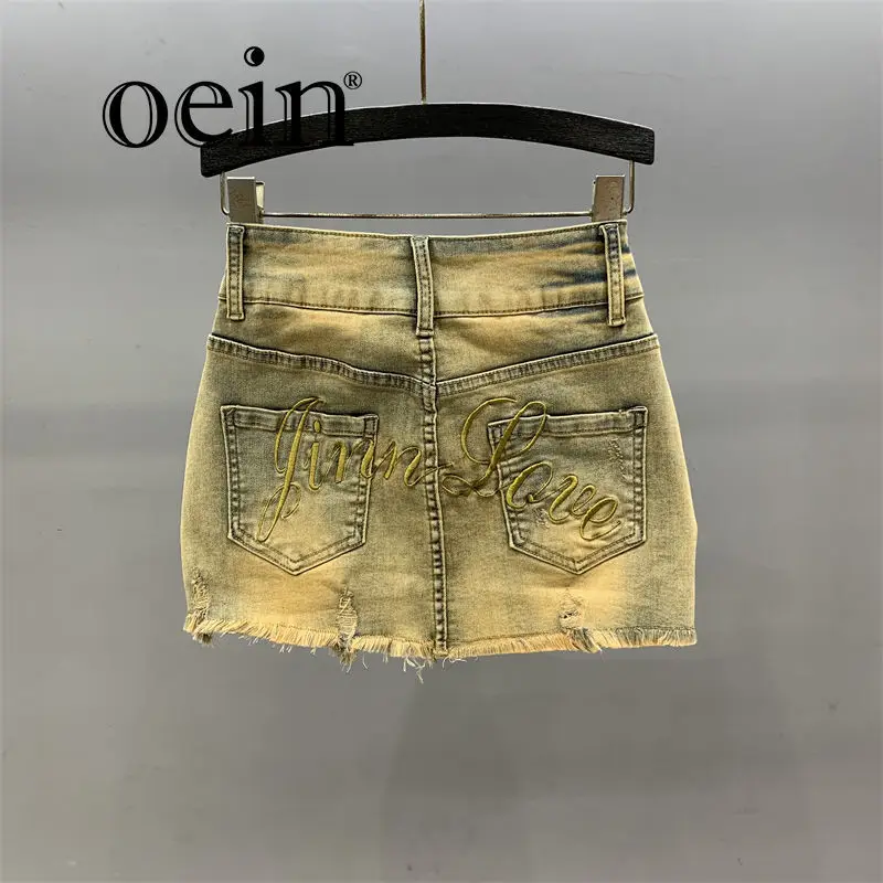 

[oein] Letter Embroidery, Nostalgic Color, Spicy Girl Denim Short Skirt, Women's Summer 2024 New Style, Holes And Rough Edges,