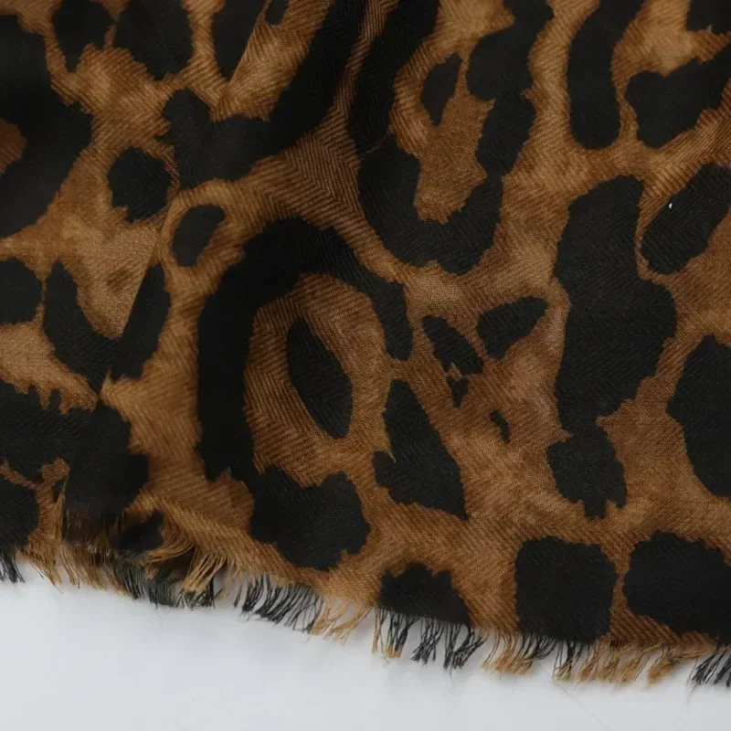 Christmas Halloween 2024 Leopard Print Scarf Thickened Warm Cashmere Scarves Luxury Scarves Fashion Shawl Winter Women Men Shawl