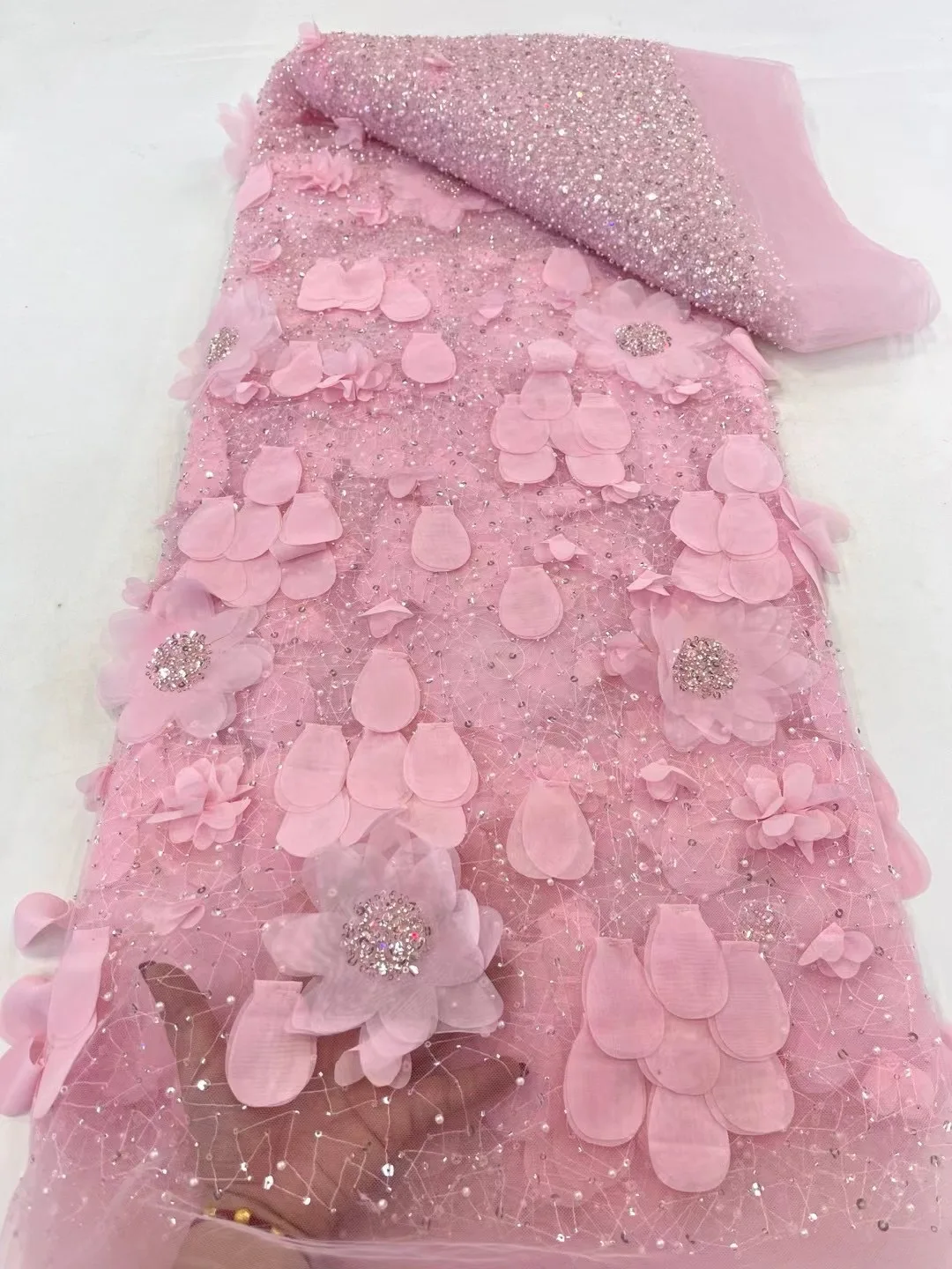 

Latest Luxury French Lace Fabrics 2024 High Quality Embroidered Nigerian 3d Beaded Lace 5 Yards for Party Dress Sewing XC6033
