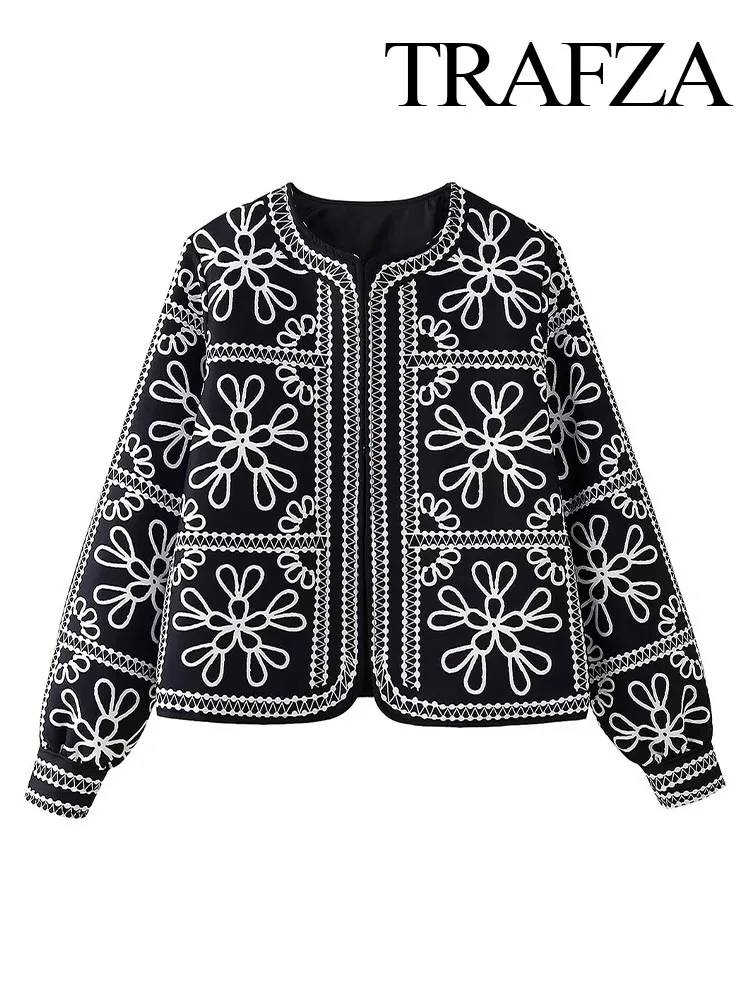 

TRAFZA Women Autumn Chic Black And White Printing Long Sleeves Cardigan Coat Elegant O-Neck Button Female Streetwear Top Mujer