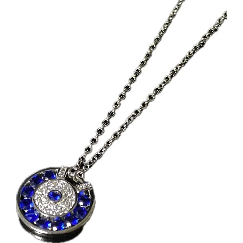 MDL Moissanit1 نمط قلادة الإسبنيل الأخضر مطلية بالذهب، الاحتفاظ بالألوان، قلادة فاخرة وصغيرة ودقيقة من الأحجار الكريمة.