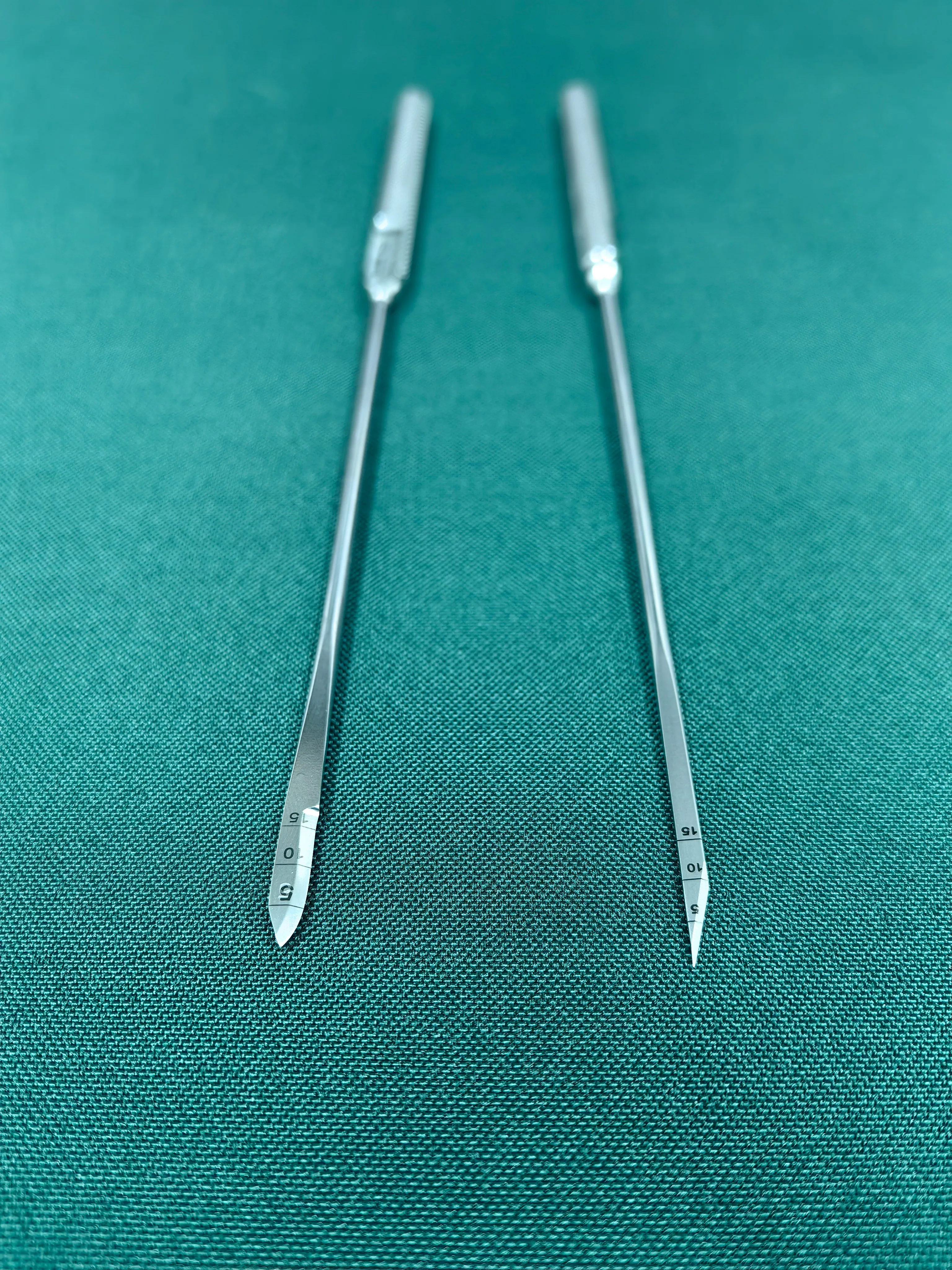 knag-boom-g-orth4wd-instruments-generateurs-minimalement-invasifs-upunspecialized-coupe-anneau-de-fibre