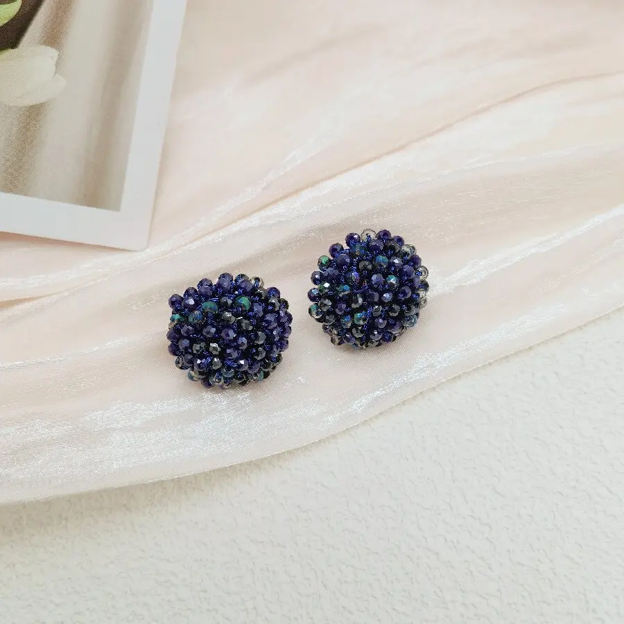 Spring and summer new semi-circular shape earrings hand-woven crystal earrings simple fashion earrings