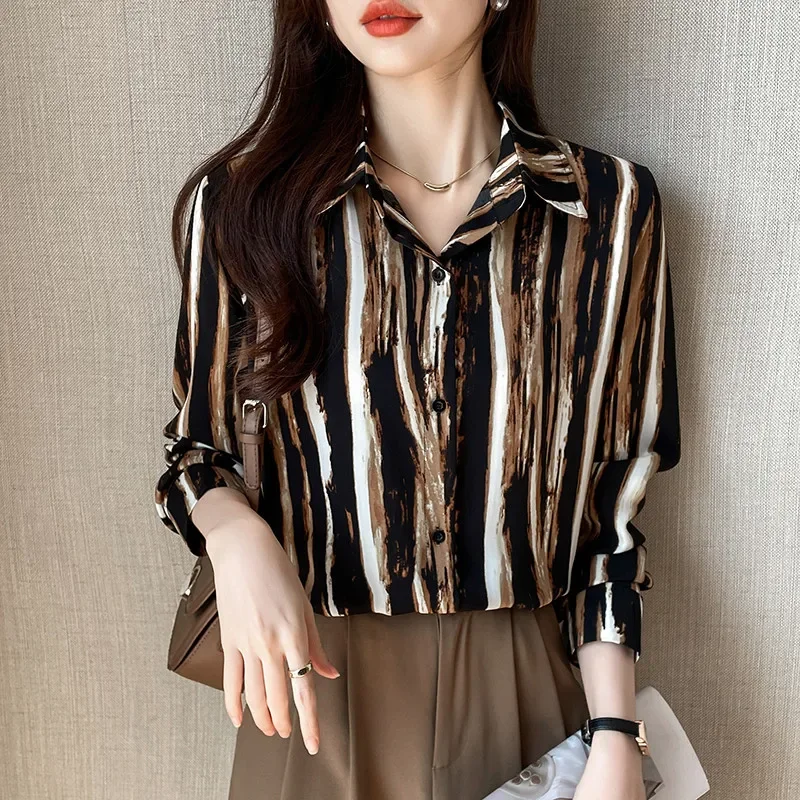 

2025 Fashion Korean Chiffon Fabric Black Strips Blouse Top Casual Travel Long Sleeve Women's Shirt