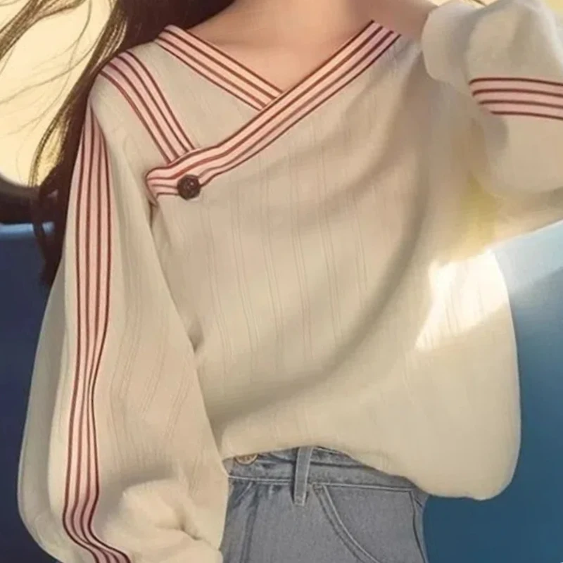 Korean Fashion Spring Autumn New Women V-Neck Striped Patchwork Button Casual Lazy Wind Long Sleeve Pullovers Sweatshirts Tops
