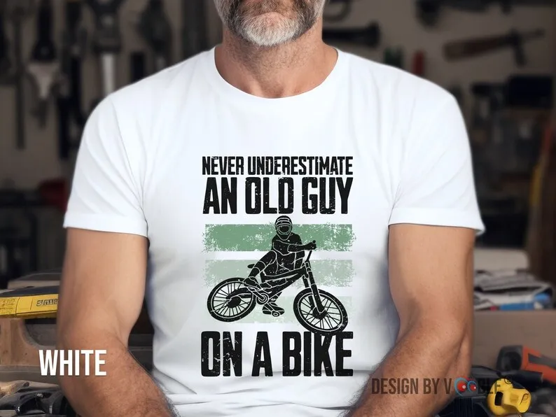 Никогда не подучтите старого парня на велосипеде, футболка для горного велосипеда, горного велосипеда, путешествия на велосипеде, уличные длинные или короткие рукава