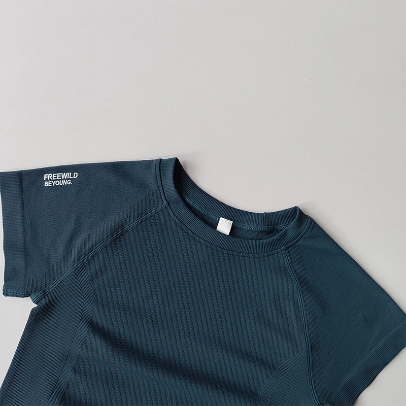 Sommer-Fitness-Kurzarm-Atmungsaktiver Lauf-Yoga-Anzug für Frauen Schnelltrocknendes Slim-Fit Elastisches Lauf-Sport-T-Shirt – Detail 11