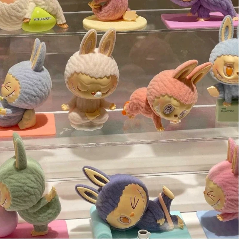 

Оригинальная новинка Popmart The Monsters Labubu Lazy Yoga Series: коллекционная фигурка-сюрприз в закрытой коробке, трендовая игрушка для декора рабочего стола, идеальный подарок для девочки.