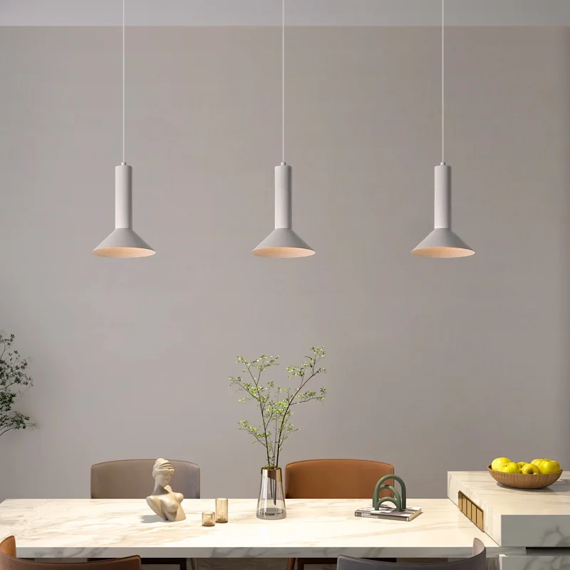 Nordic small pendant light, single headed restaurant lighting, simple and modern creative bar counter loft, industrial style bed