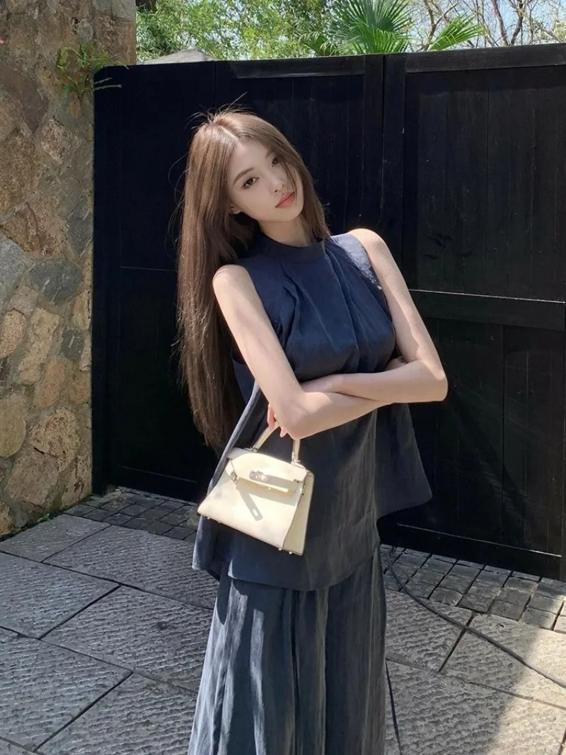 

2026 Korean Style Summer Outfit Set for Women Sleeveless Top Wide Leg Pants Sporty Casual Chic Look Youthful Design