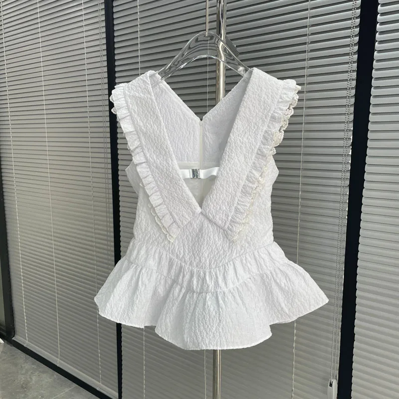 Runway Sweet Deep V-Neck Lace Ruffles Sleeveless White Vest 2023 Summer Fashion High Waist Tops Korean Fashion Brand New