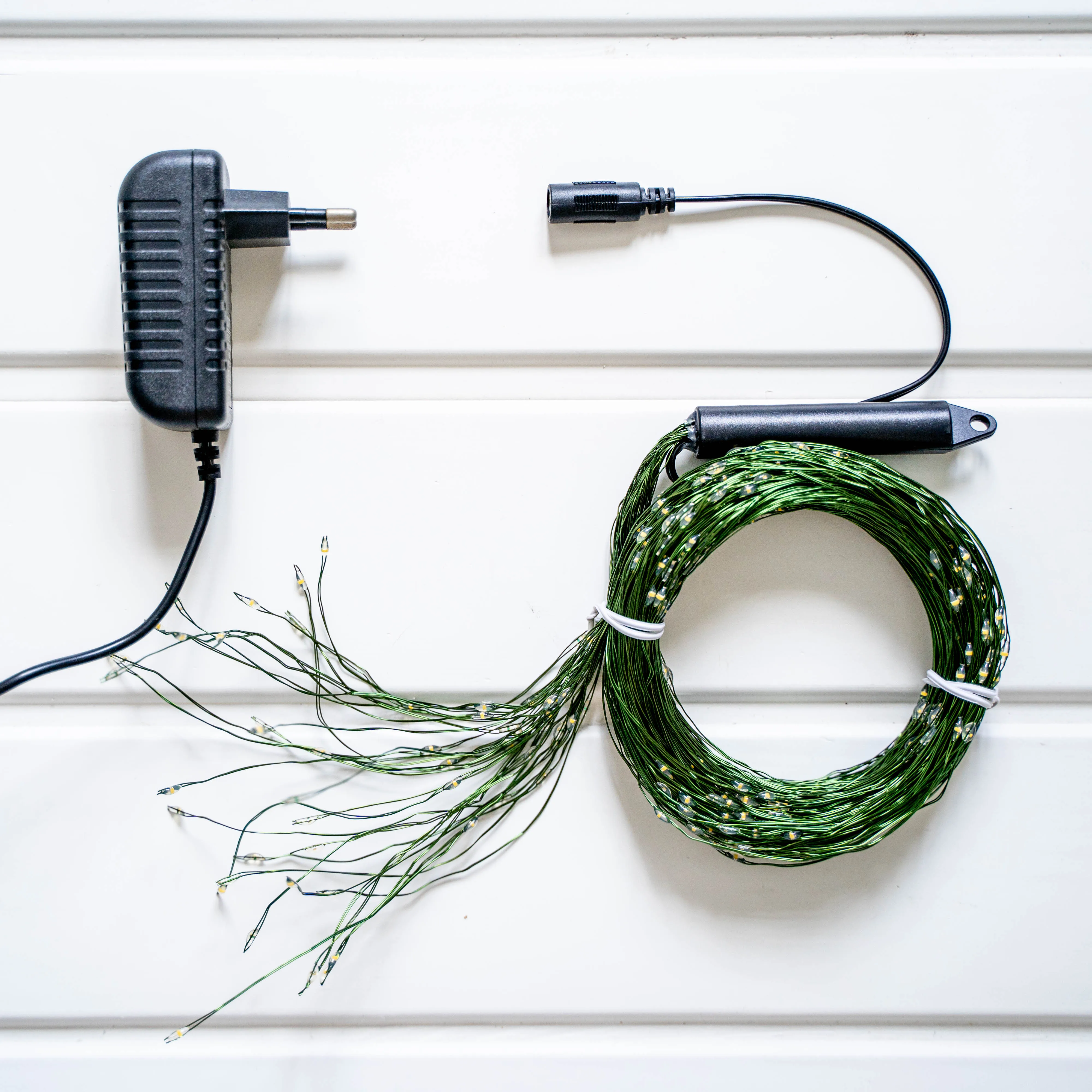 600LED الأخضر كابل شلال مصابيح في الهواء الطلق الجنية سلسلة أضواء شجرة عيد الميلاد لحفل الزفاف الستار الشارع أكاليل عطلة