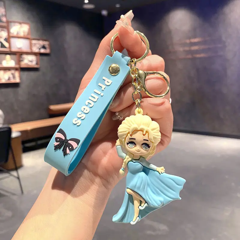 พวงกุญแจสโนว์ไวท์ 3-6 ชิ้น ตุ๊กตาเอลซ่าน่ารัก ตุ๊กตาเงือก ของตกแต่งกระเป๋า ของตกแต่งรถยนต์