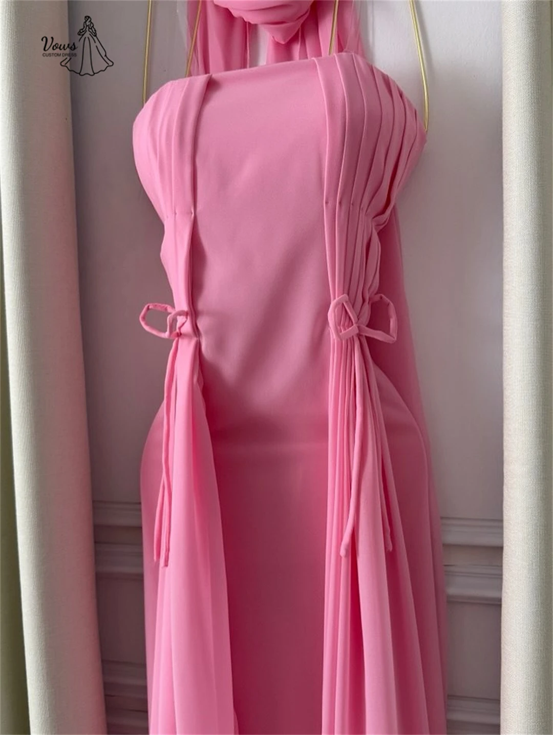 ชุดราตรีสั่งตัดพิเศษ ชุดเดรสหรูหรา ผ้าชีฟอง ชุดเดรสทรงเอ สำหรับ. ชุดเดรสงานแต่งงานผู้หญิง ผ้าริบบิ้นสีชมพู ชุดราตรีหรูหรา