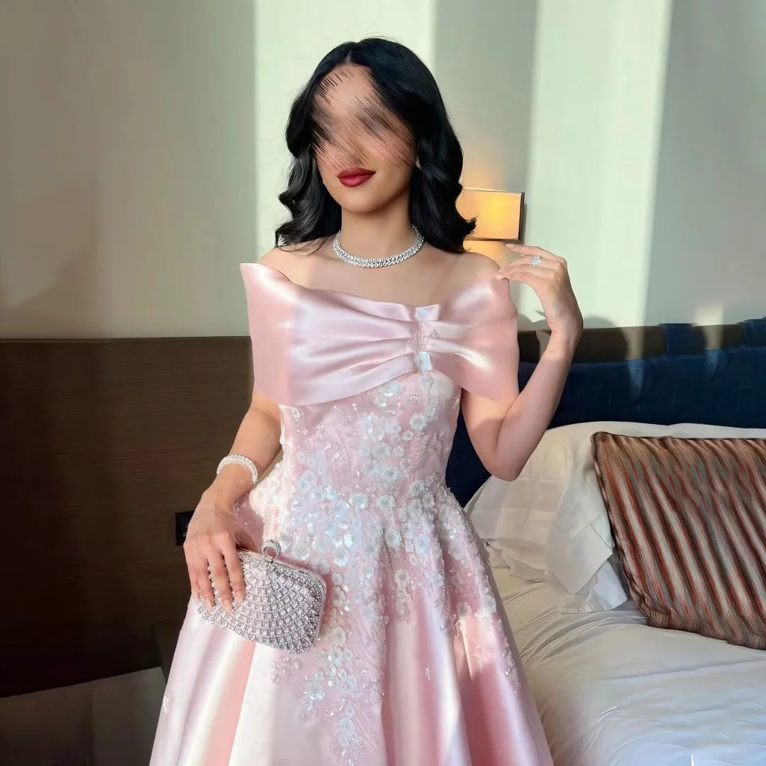 فساتين سهرة فاخرة من الساتان قبالة الكتف مطرز بالترتر على شكل حرف a فستان هوت كوتور أنيق أنيق بطول الأرض للحفلات