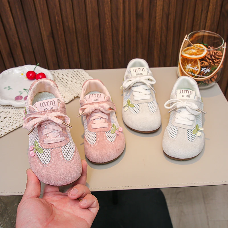 

2026 Spring New Kids Wide Toe Box Breathable Shoes, Cute Cherry Embroidery Mesh Casual Sneakers, Soft Bottom Children's Footwear