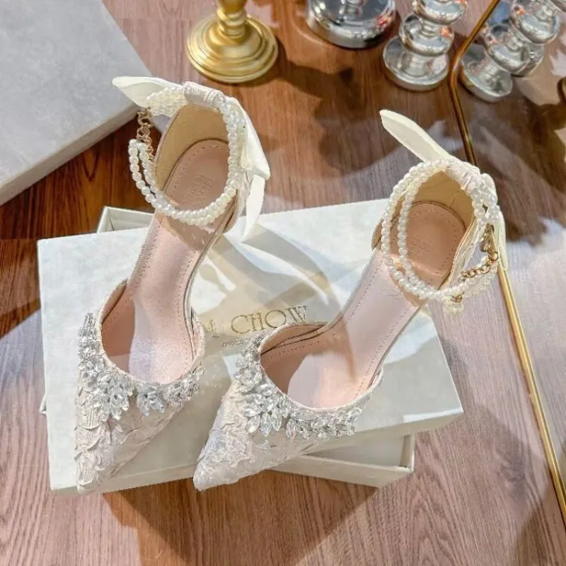 

Women's Shoes Luxury Rhinestone Wedding Shoes Designer Shoes for Women New Pearl Strap High Heels Banquet Pumps Zapatos De Mujer