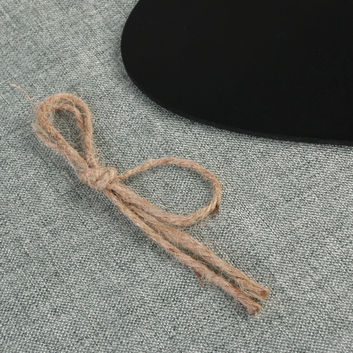 

Heart Shaped Blackboard Hanging Pendant Wood Hollow Decoration Lightweight Wedding Tags Embellishments Craft Projects