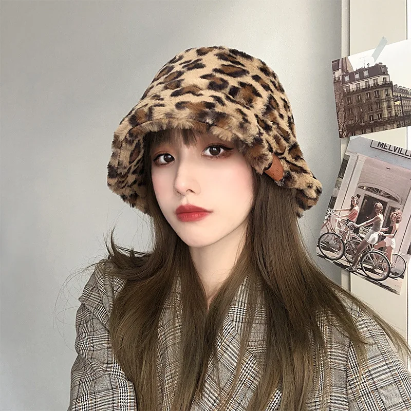 New Faux Fur Bucket Hat Women Autumn Winter Panama Hat for Men Cow Print Plush Velvet Warm Hat Fisherman Hats Vacation Cap