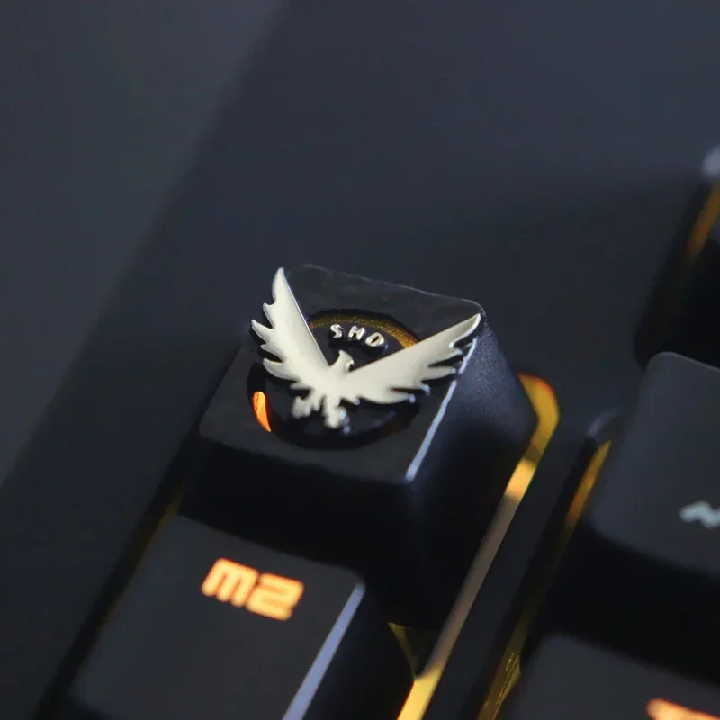 Imagem -04 - Teclado Mecânico Oem Zinco Alumínio Liga Keycap Lol Game Overver Apex cf Pikachu Dota Único R-star Anime Game Presente