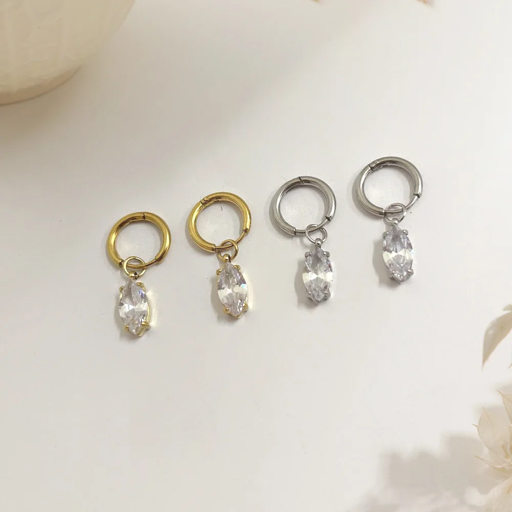 New Water Drop Diamond Inlaid Titanium Steel Hoop Earrings, Niche Exquisite Shiny Crystal Earrings