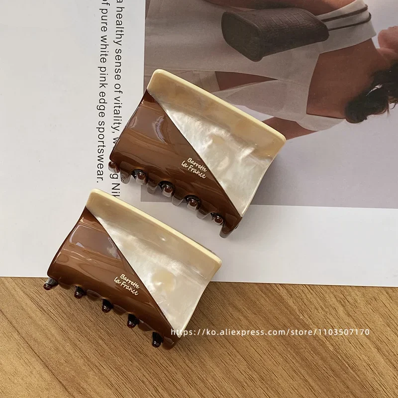 High end feeling~Korean France's chocolate colored hair clip, French medium size shark clip