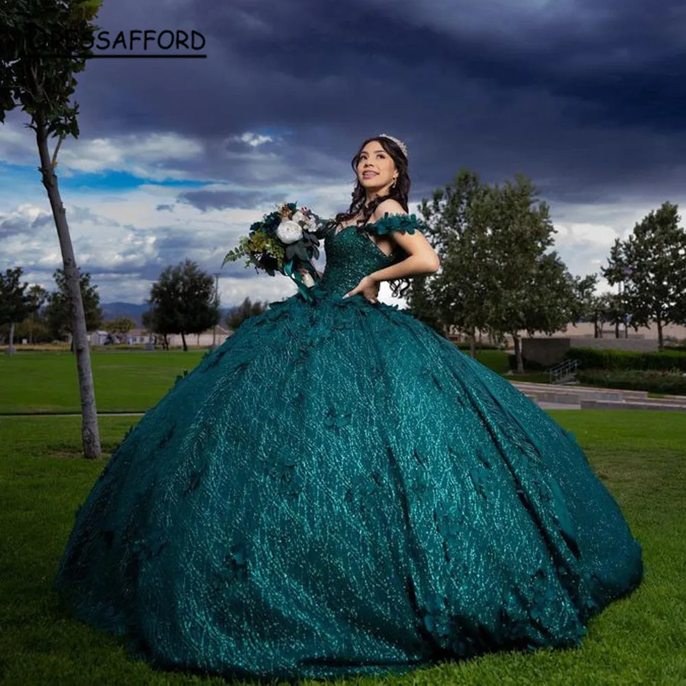 فساتين Quinceanera المتلألئة 2023 على شكل قلب عاري الكتفين مطرز بالخرز طويل حلو 15 16 حفلة عيد ميلاد فستان حفلة موسيقية