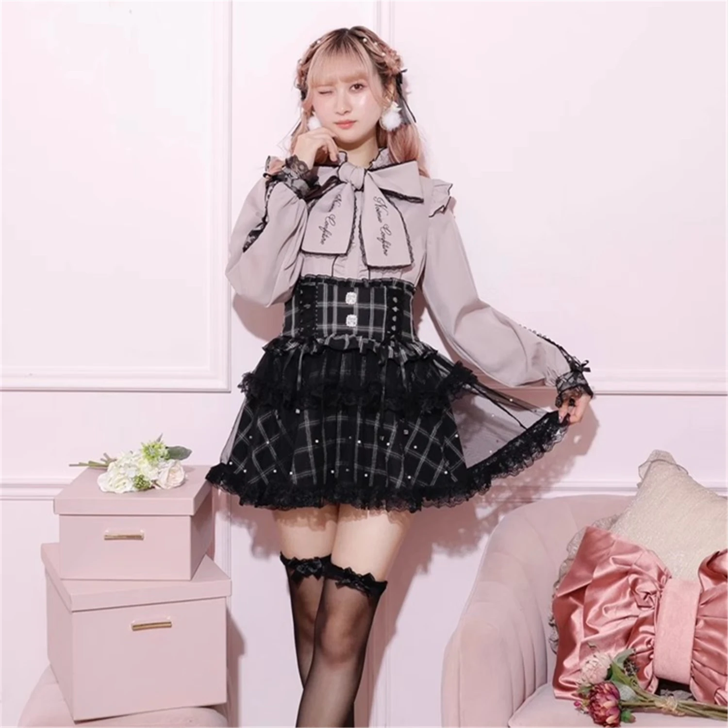 

New B42 Lolita Lace Embellied A-Line Skirt High Waist Polyester Fiber Daily Wear Ladies Faion Spring Collection