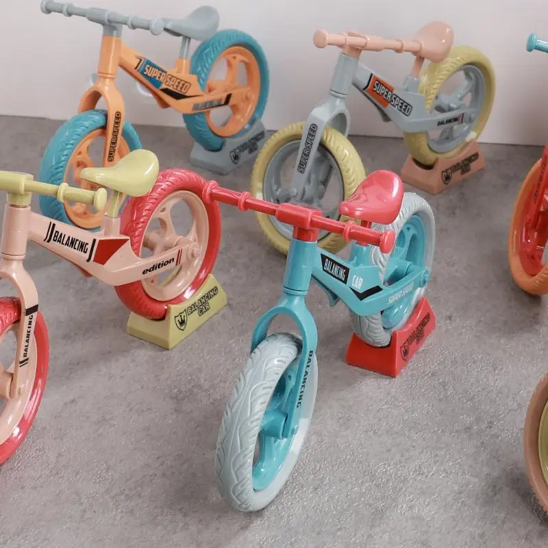 1 قطعة مضحك ثلاثية الأبعاد دراجة هوائية جبلية نموذج دمية اكسسوارات ل 17 سنتيمتر V1 V2 دمية العصرية الإبداعية الربط دراجة حلية