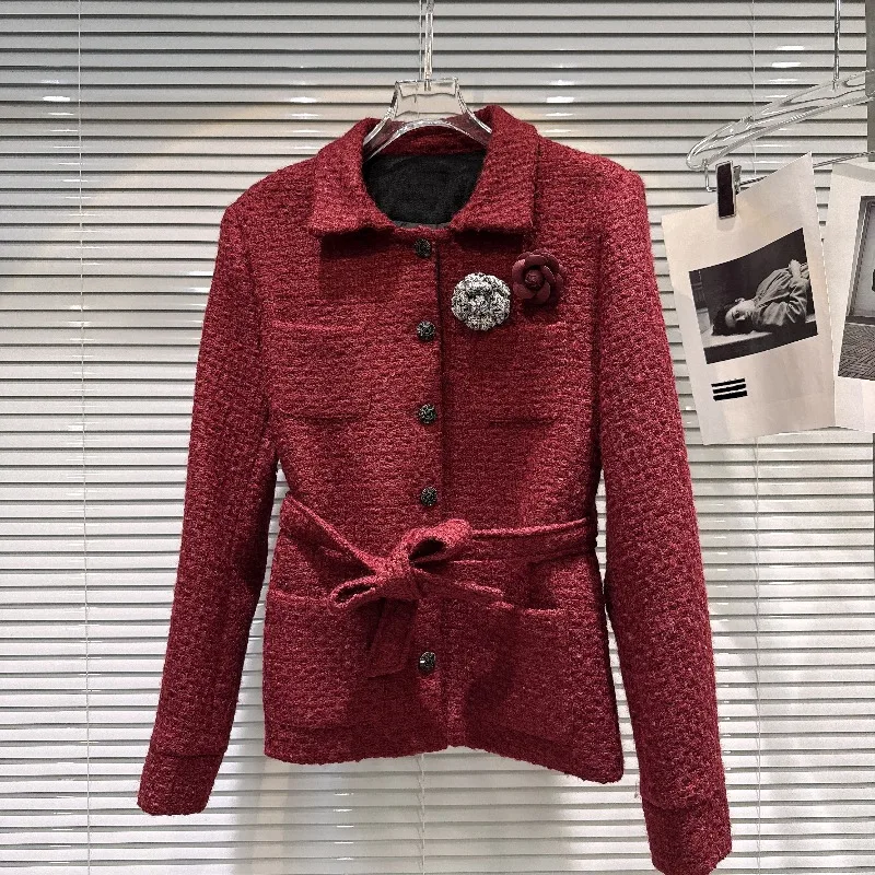 2025 Winter New Fashion Flower Brooch Belt Tweed Down Short Coat for Women High-end Commuting Long Sleeve Slim Jacket Top