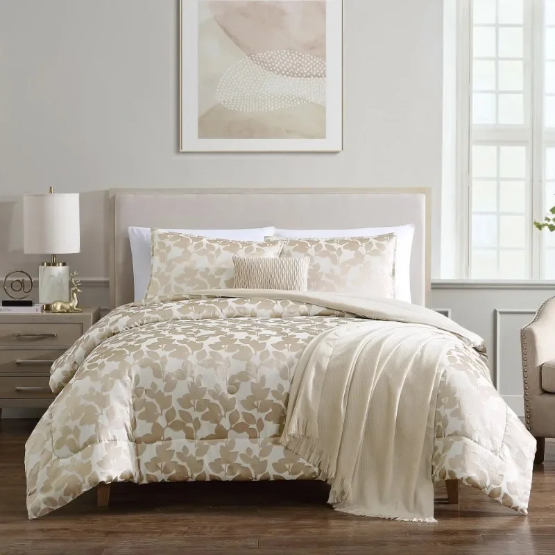 

NEW 5-Piece Gold Floral Comforter Set, Full/Queen