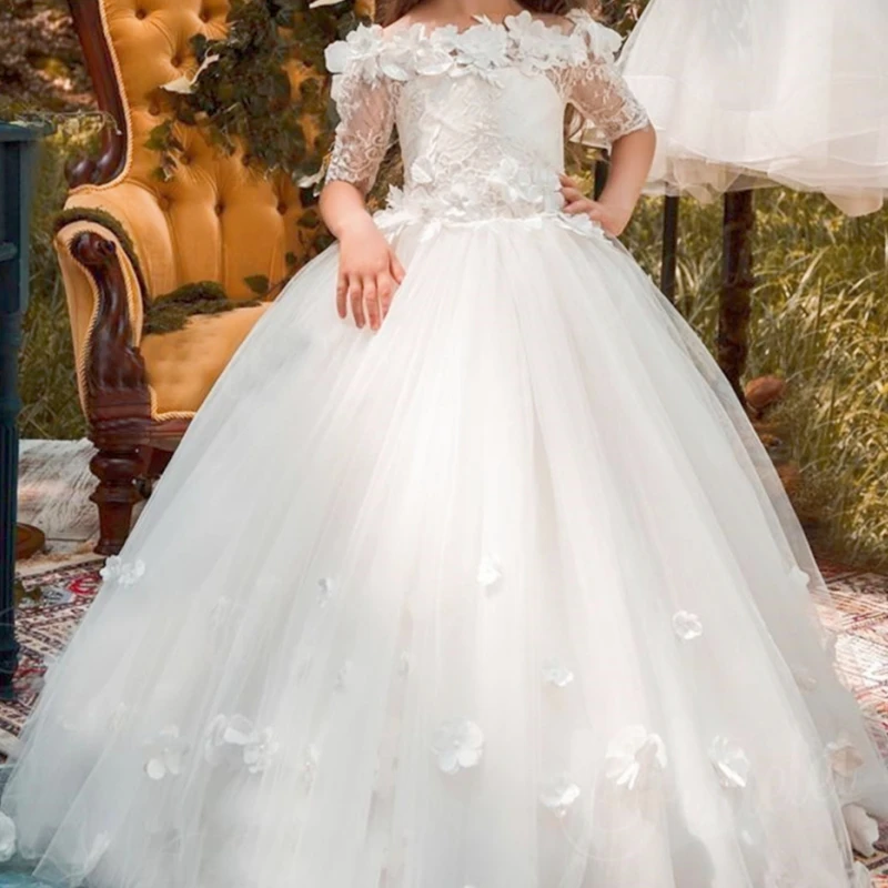 Abiti da ragazza di fiore bianchi per matrimoni Applicazioni in pizzo Principessa Mezze maniche per bambini Abito da ballo per prima comunione in tulle da sera