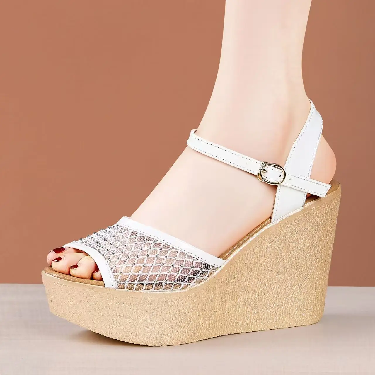 

Women's Big Size Mesh Peep Toe Sandals Summer New Thick Sole Lightweight Breathable Fashionable High Heel Buckle Strap Sandals